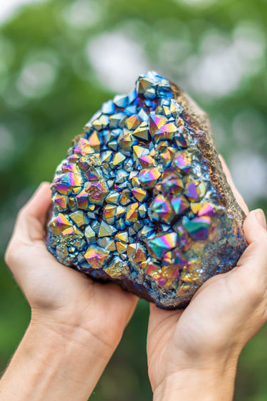Rainbow Aura Cluster